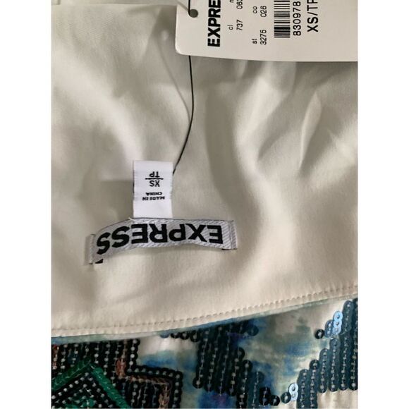 Express mini skirt size xs new with tags - Picture 4 of 4